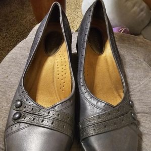 hush puppies loafers